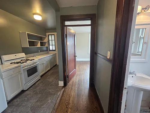1534 Woodland Ave #6 Photo 1