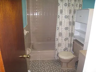 Rented by Alexiou Realty