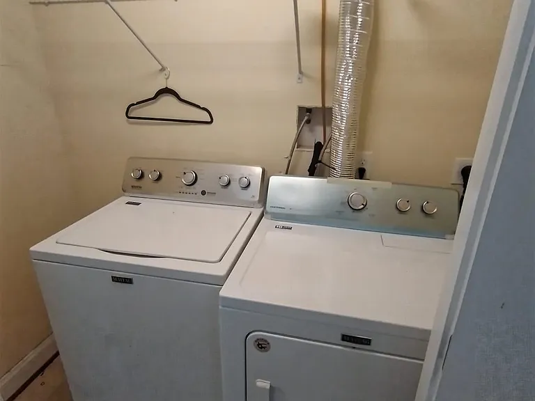 2032 Jefferson St #1 — Photo 18