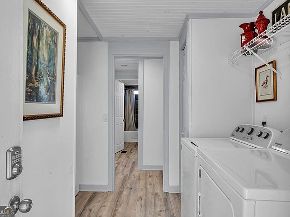 5th image of 252 N Spring Creek Cir