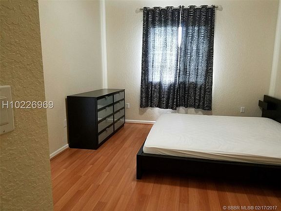 5th image of 6455 Catalina Ln #1