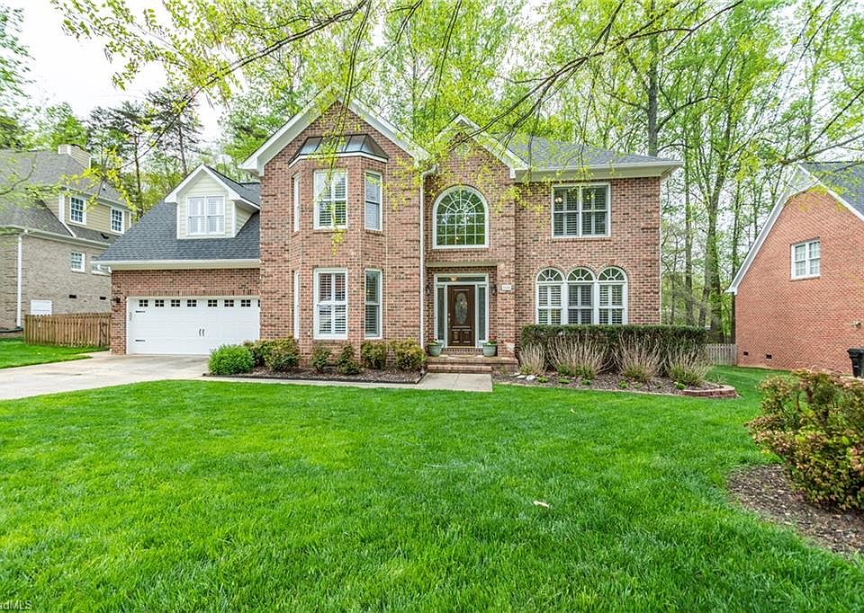 1st image of 3105 Lodge Dr