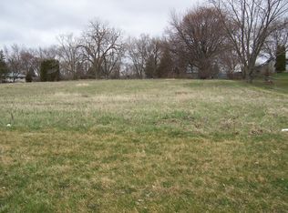 224 Lilac St, Elburn, IL 60119