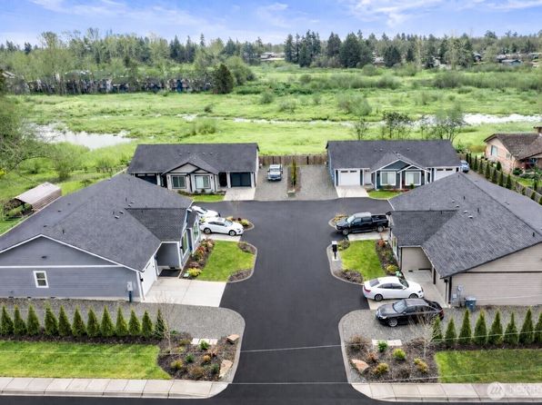 5702 5708 79th Street W #A & B, Lakewood, WA 98499
