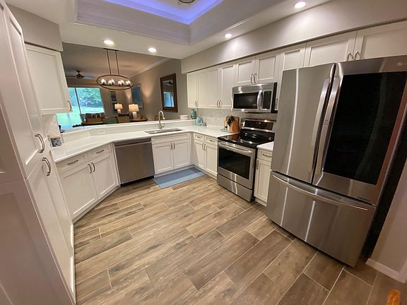 2nd image of 26180 Clarkston Dr #101