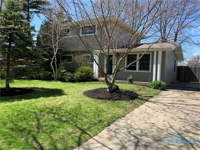 1009 Village Trail Dr, Maumee, OH, 43537