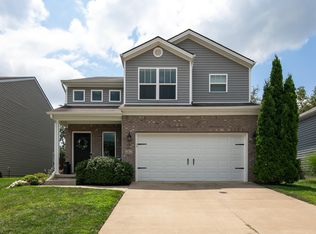 2812 Red Clover Ln, Lexington, KY 40511