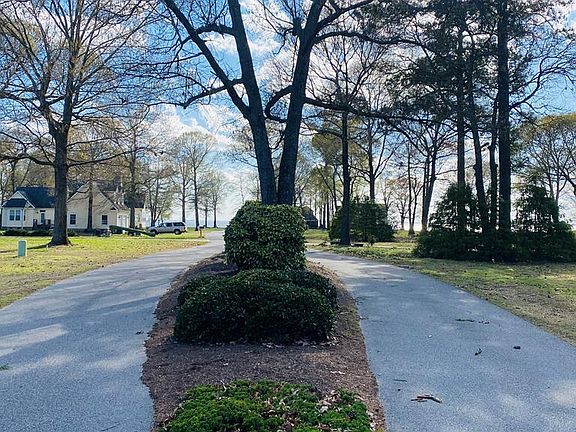 5th image of 116 Lake Wood Dr