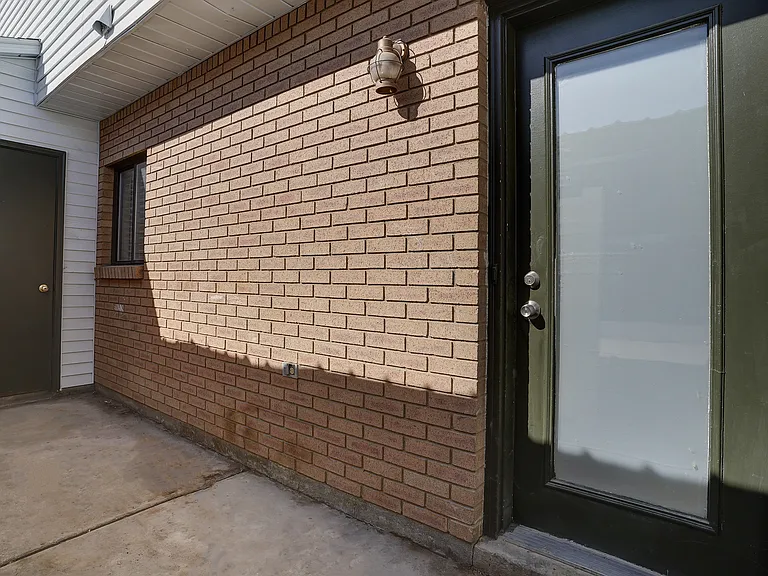 Westmont Townhomes — Photo 44