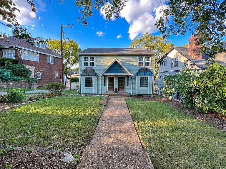 1716B Linden Ave — Photo 1