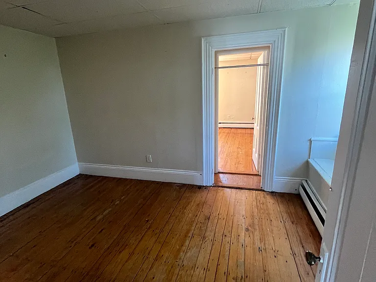 183 Harvard St #3A — Photo 35