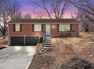1504 Thompson Ave, Liberty, MO 64068