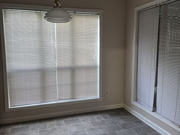 5th image of 1505 Rilla Cir
