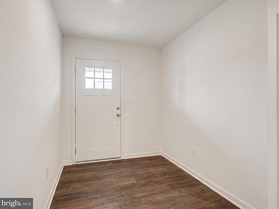 4th image of 187 Pheasant Ridge Rd