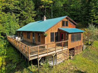 3128 Stage Rd, Guilford, VT 05301