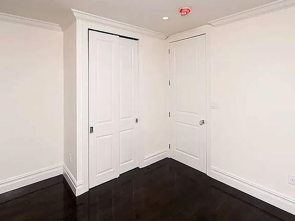 3rd image of 133 E 4th St APT 8