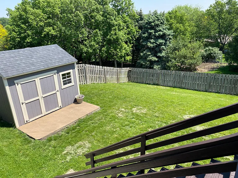 5817 S 186th Ave — Photo 20