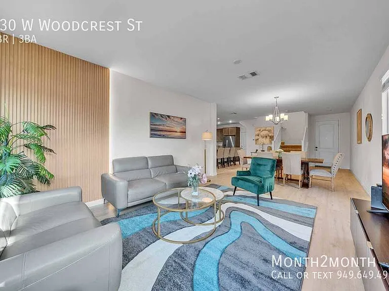 630 W Woodcrest St — Photo 4