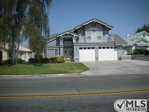 1st image of 13354 Country Club Dr