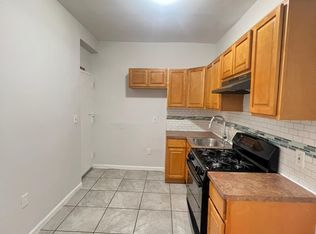 49 Brookdale Ave #1, Newark, NJ 07106