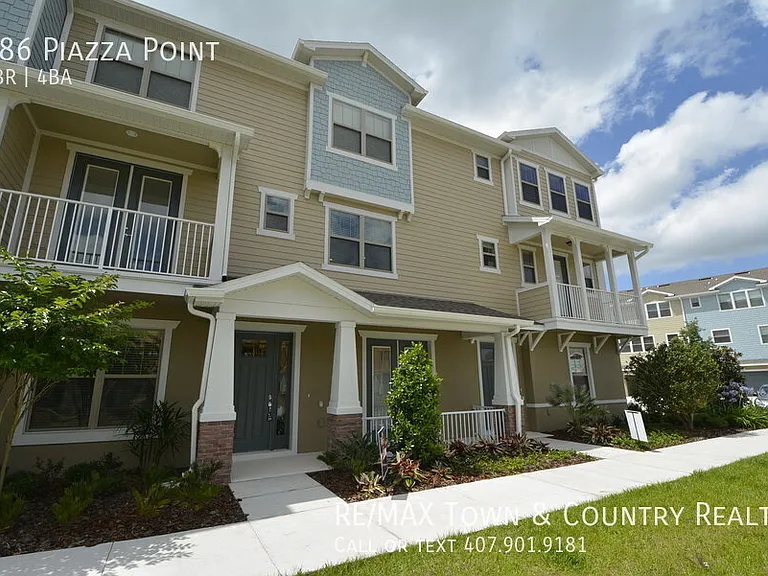 586 Piazza Point — Photo 13
