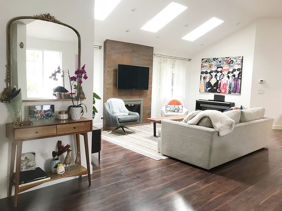 Family/Living room