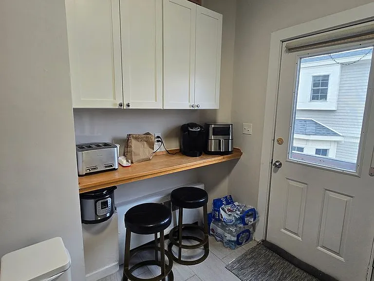 6 Pearl St #B — Photo 7