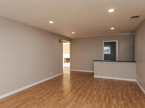 4th image of 2987 Pettigrew Ct
