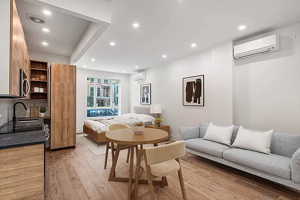 Rented by Bohemia Realty Group | media 1