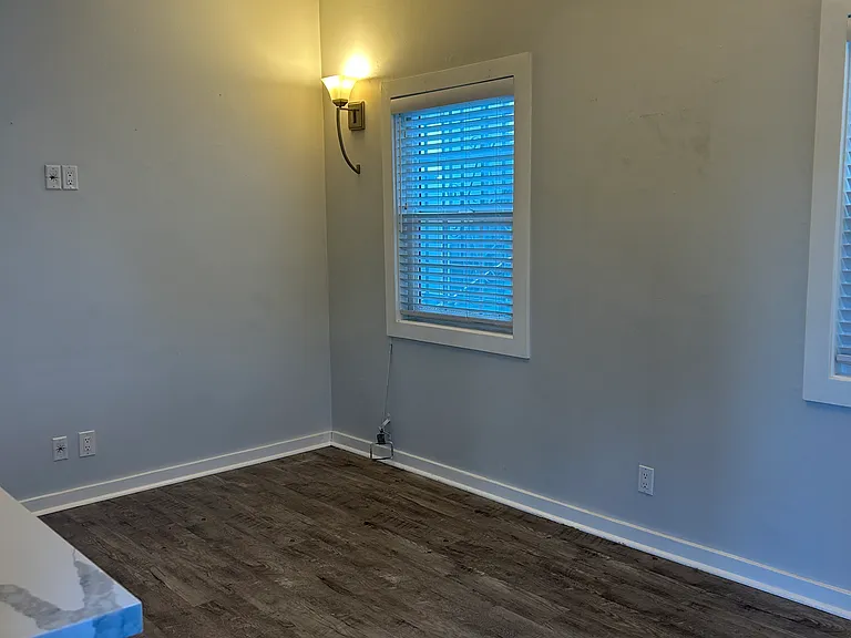 832 Hilldale Ave #1/2 — Photo 10