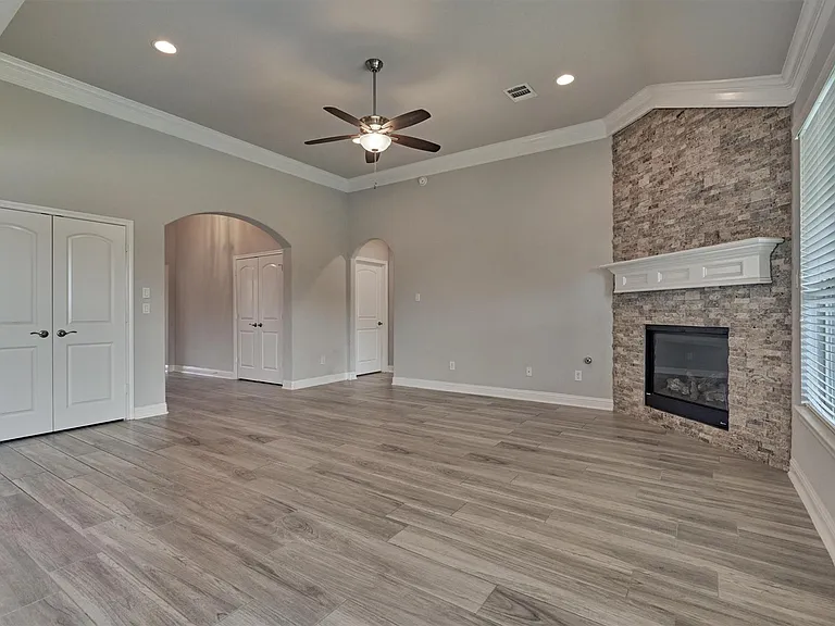 180 Racetrack Ln — Photo 14