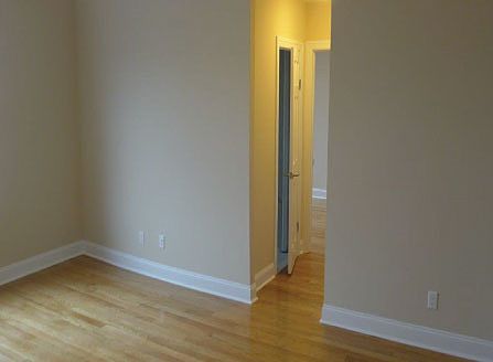 2nd image of 1 Post Ave APT 034