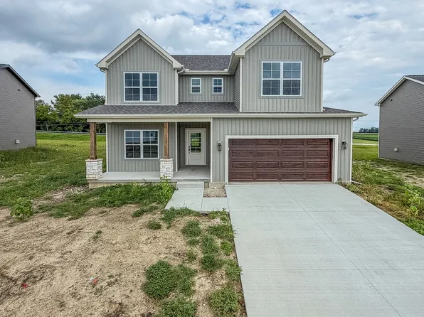 508 N Beacon Hill Cir, Urbana, IL 61802