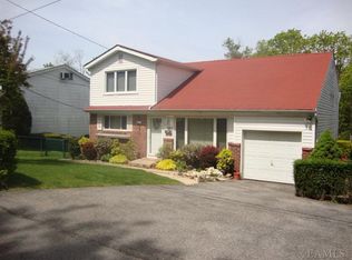 184 Newport Rd, Yonkers, NY 10710