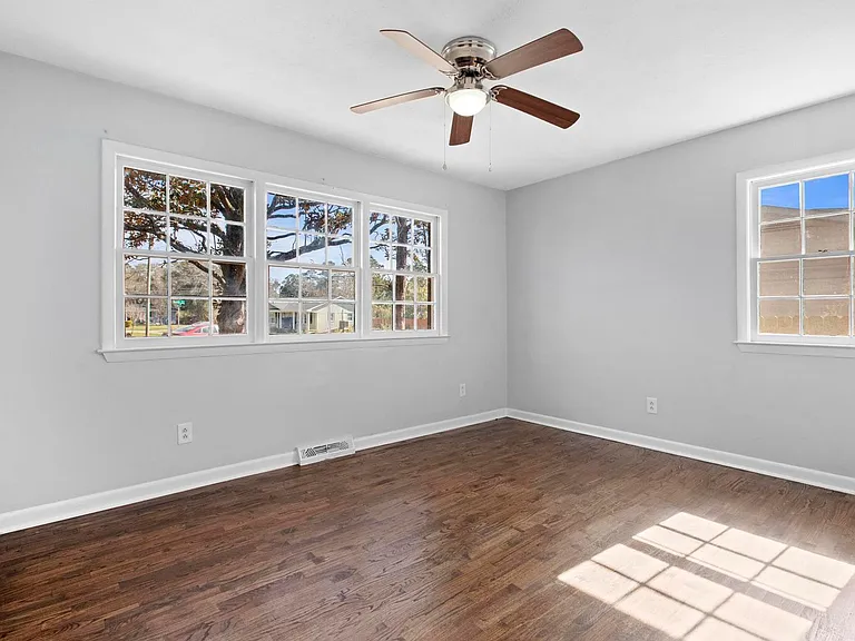 5410 Rollin Rd — Photo 12