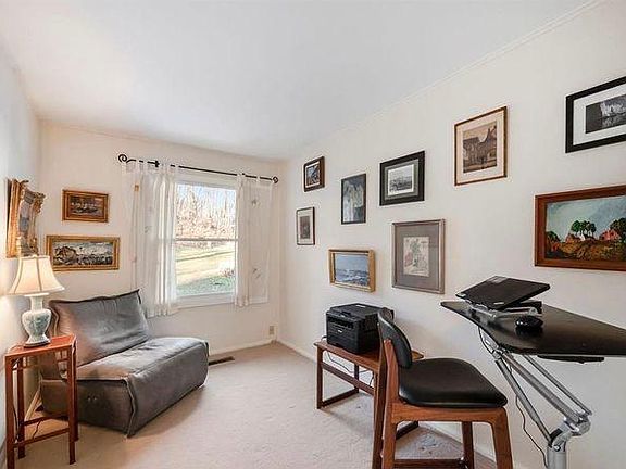 2nd image of 889 Wickfield Ct