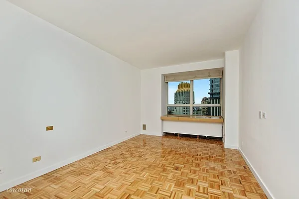 Rented by Corcoran | media 6