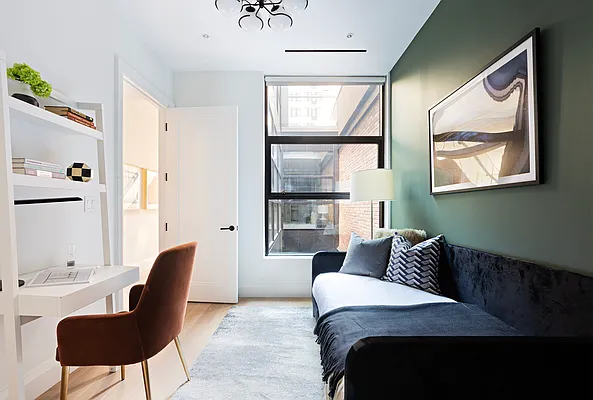 Sold by Compass | media 37