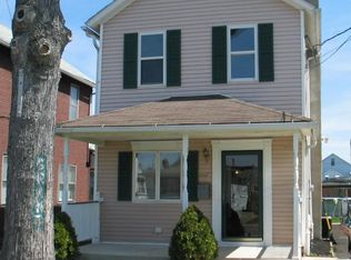 132 W Grant St, Pittston, PA 18643