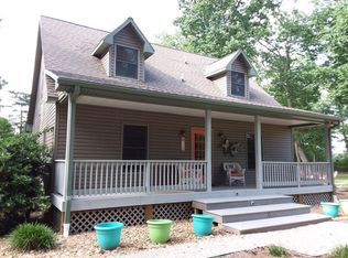 710 Forest Green Rd, Reedville, VA 22539