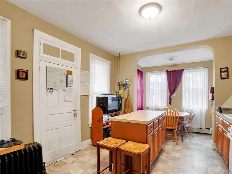 414 Park St #2 — Photo 8