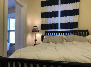 302 Marlborough St #3A, Boston, MA 02116