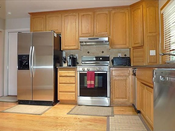 4th image of 11871 Brookglen Dr