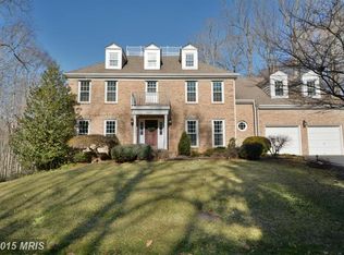 10662 Canterberry Rd, Fairfax Station, VA 22039