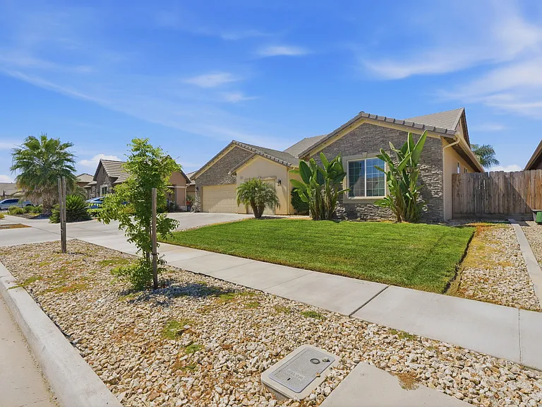 2280 Chianti Way — Photo 3
