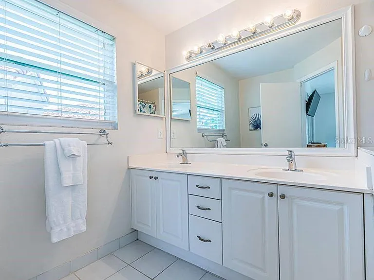 6107 Mirada Cir — Photo 10