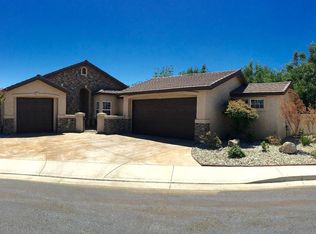 1211 E Mesa Ct, Visalia, CA 93292