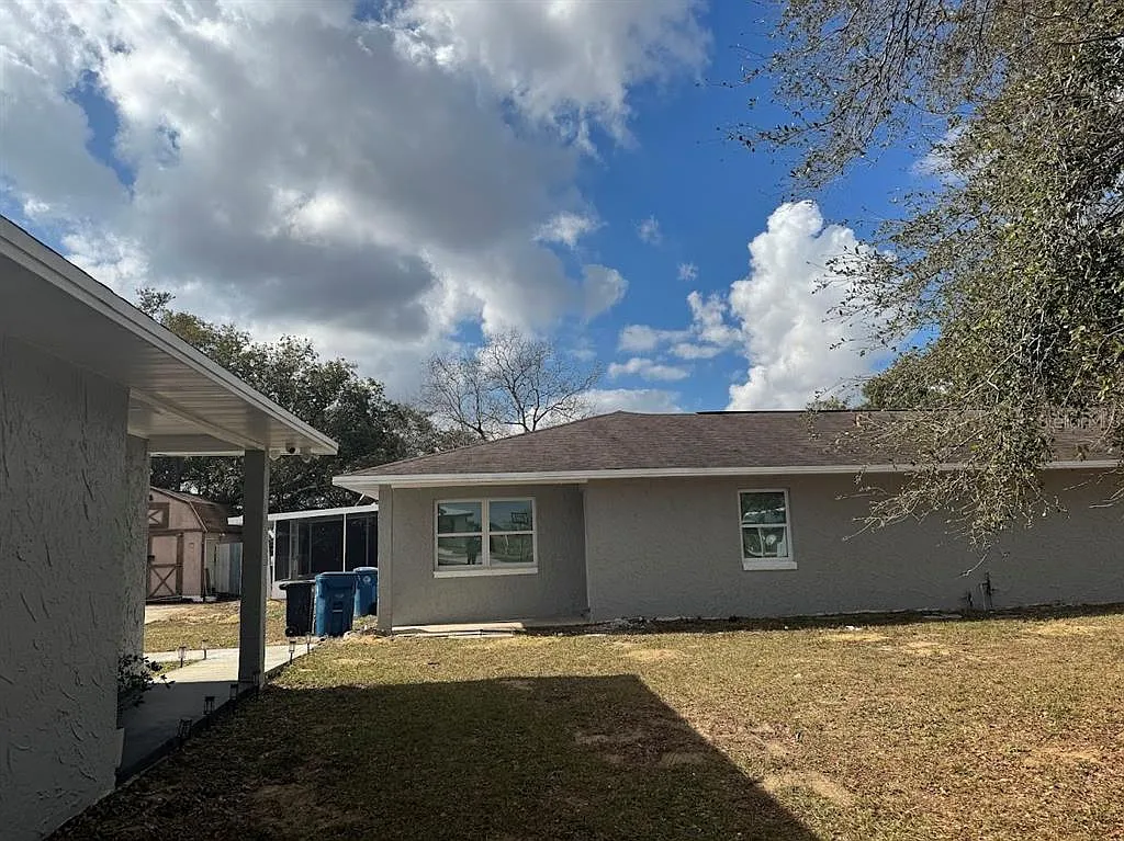 4 bed, 3.0 bath, 1727 sqft, $1,650 — Photo 2