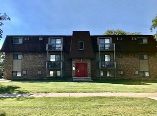 533 Parkview Ln #6, Lockport, IL 60441