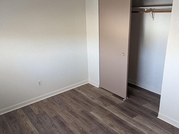 4th image of 130 N Oregon St Unit 7
